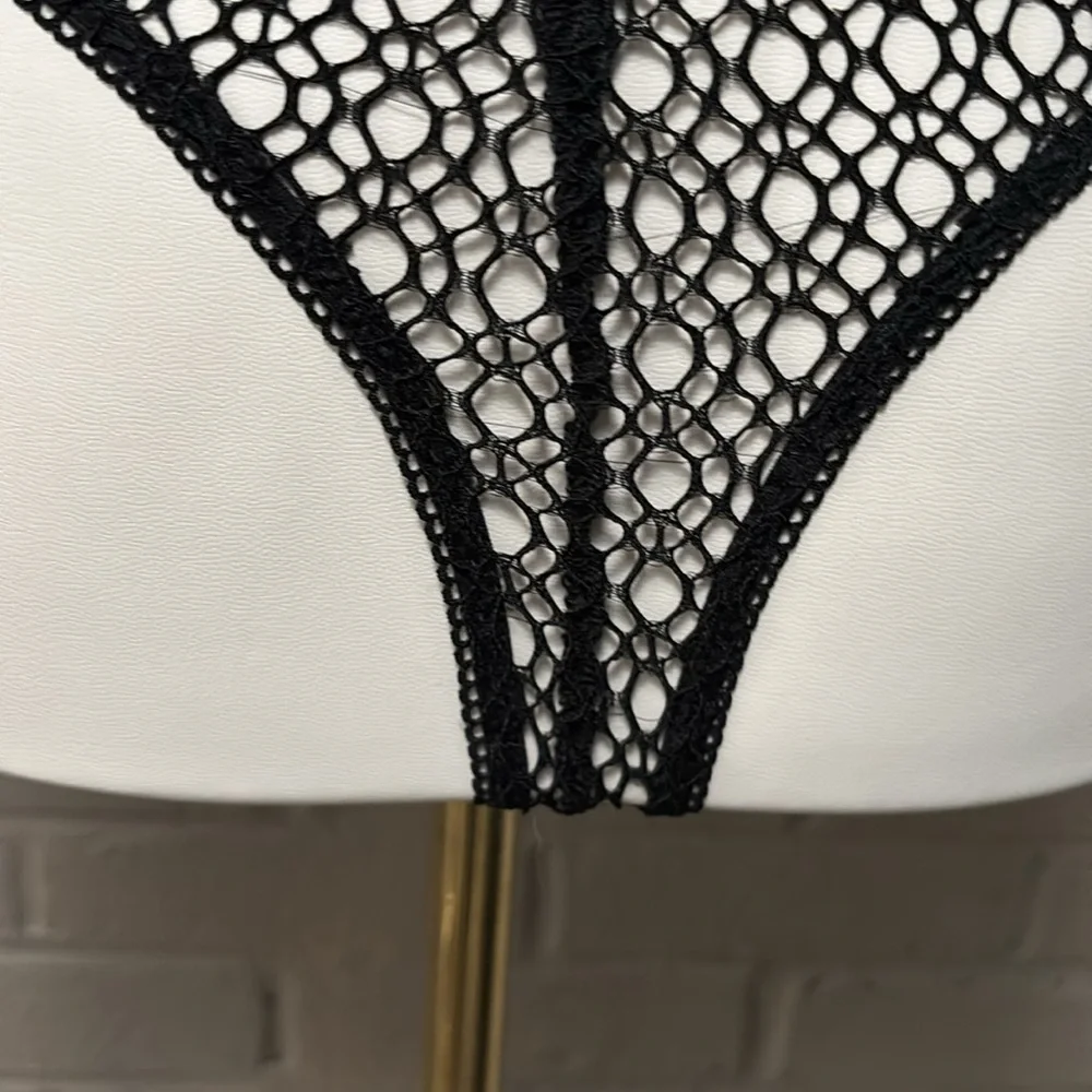 Bardot NWT Aubree Black Stretch Lace  Bodysuit XS/2